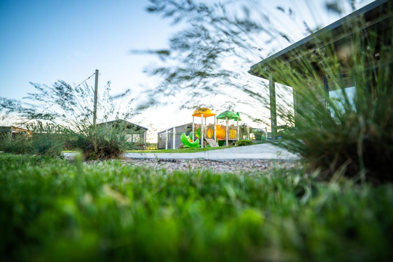 Silva Villa Rewal Bagian luar foto
