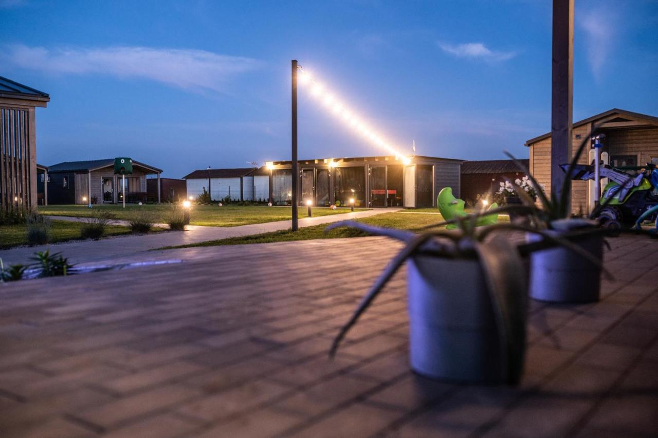 Silva Villa Rewal Bagian luar foto